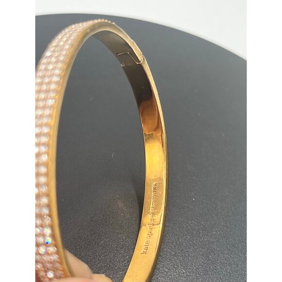 Kate Spade‎ NY Heavy Metals Row Pave Hinged Bangle Bracelet in clear/rose gold - Picture 6 of 10